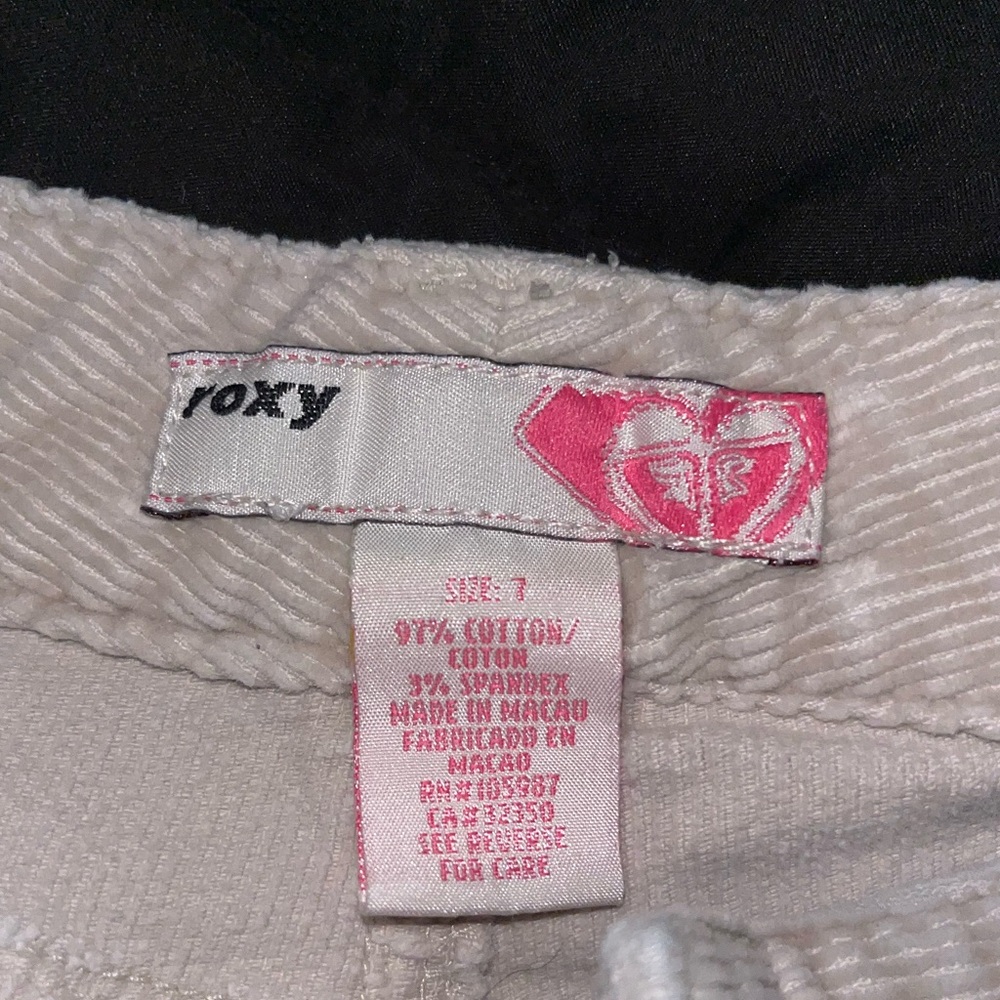 White Roxy branded jeans - Picture 2 of 3